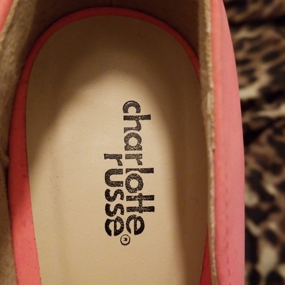 colored heels - Picture 3 of 4